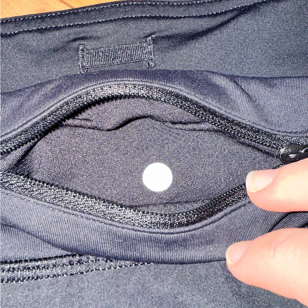 Pristine Lululemon Black Pace Rival Skirt *4-way Stretch 2 Size:8 - Picture 11 of 14